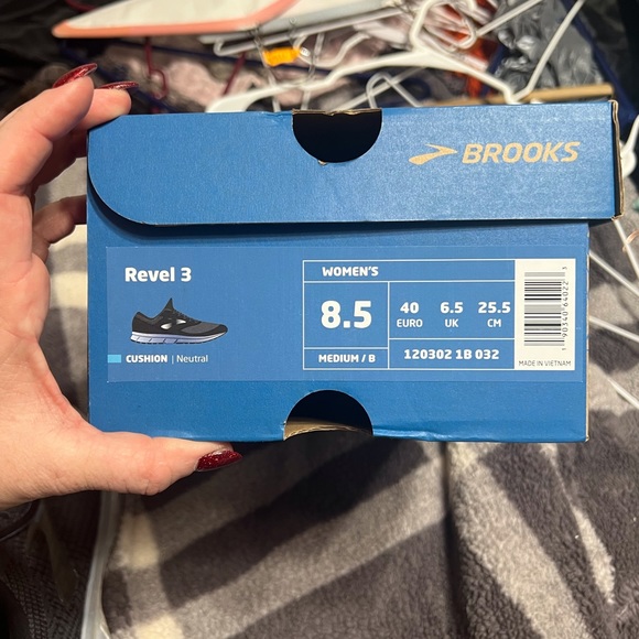 Brooks Revel 3 - Picture 6 of 6